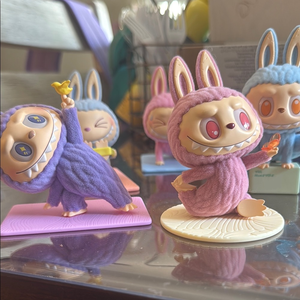 Labubu Yoga Figurines Set (7)